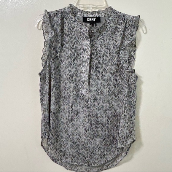Dkny Tops - DKNY Ruffled Sleeveless Top grey with lining size S